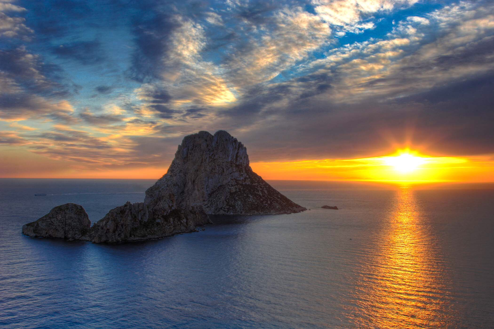 Es Vedra Sunset Ibiza club News