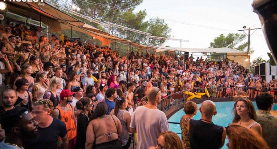 Carl Cox & The Martinez Brothers Teamed Up For Legendary Back To Back Set Yesterday