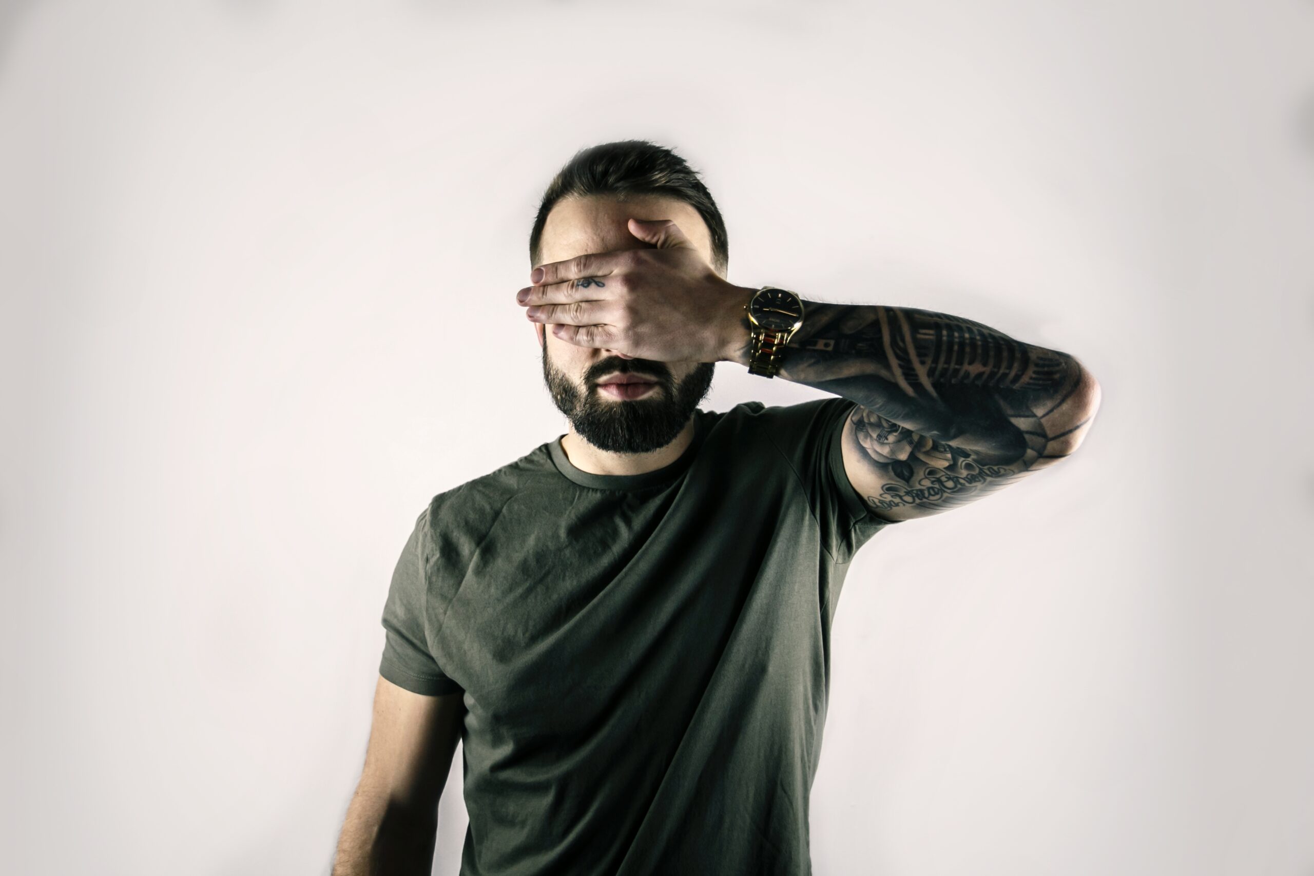 Brad Lessur Has Just Released A Tech-House Anthem!