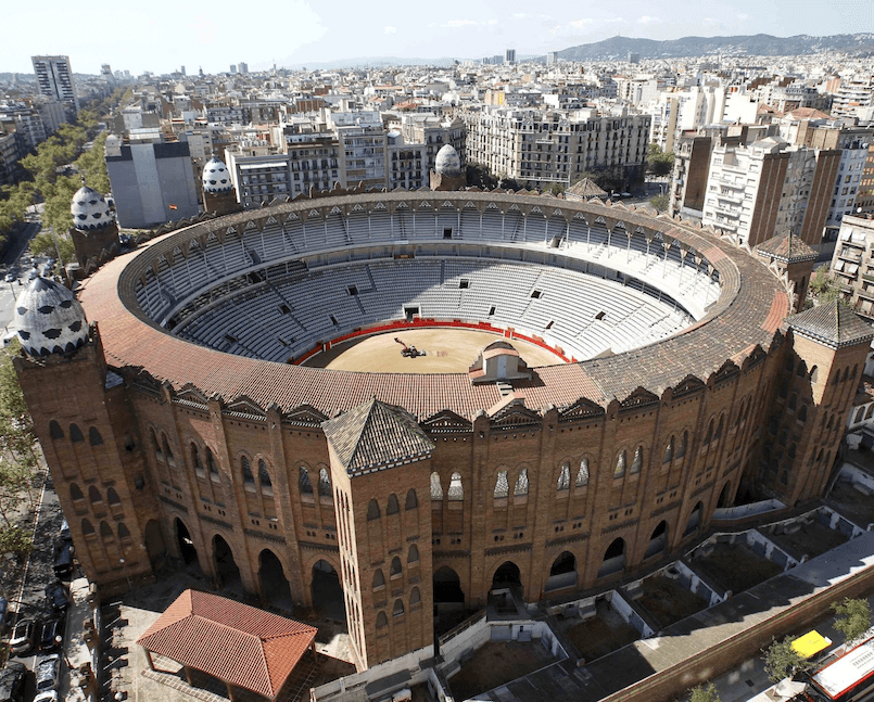 Get To Party With Kerri Chandler, Sasha, Andhim, Andrea Oliva + Chase & Status In A Bull Ring!