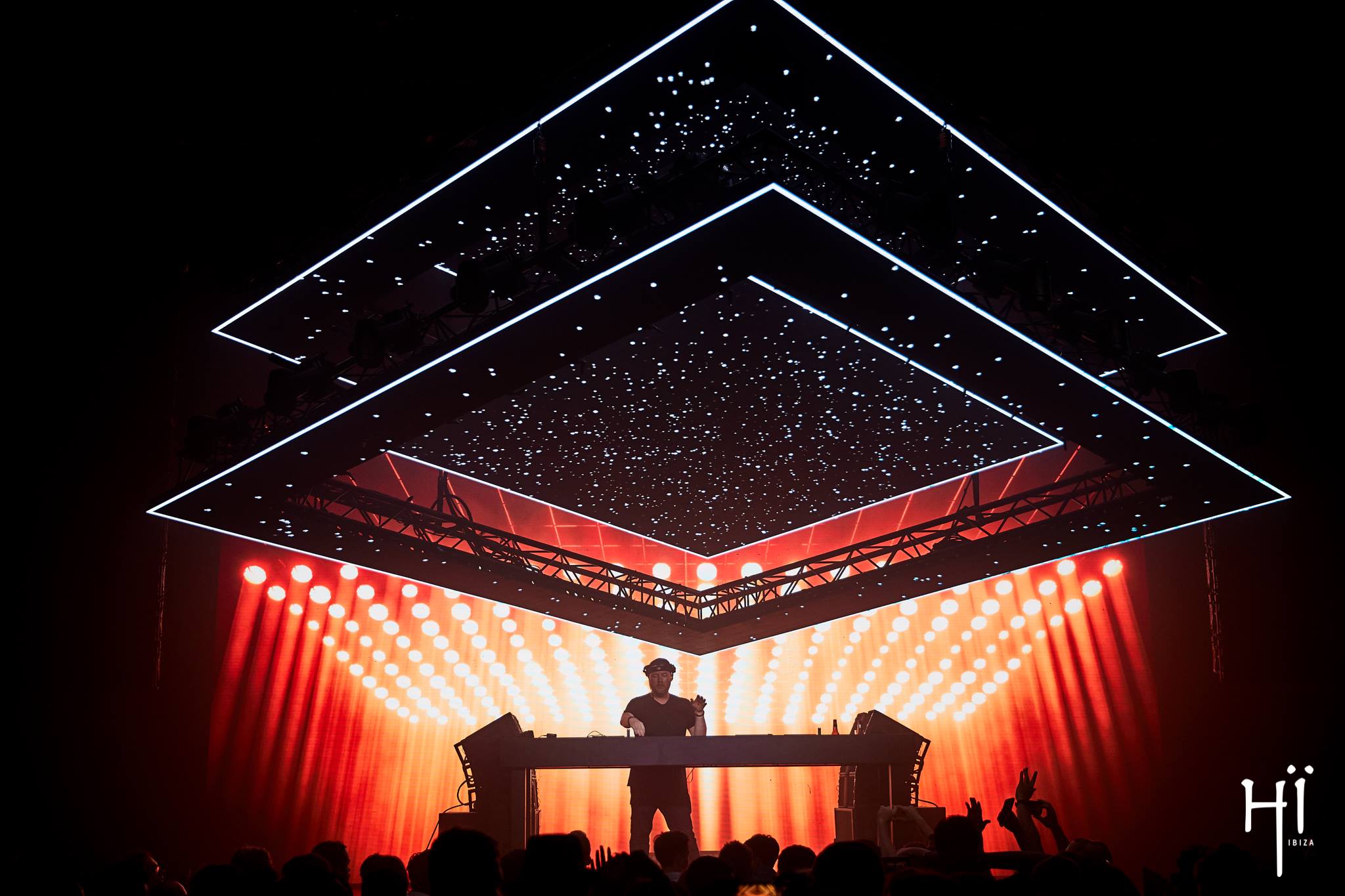 Here’s A List Of Reasons Why Eric Prydz In Hï Tonight Is A Must!